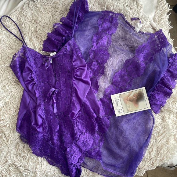 VTG 80's Deadstock 2 Piece Lacey Lingerie Set - Picture 2 of 4